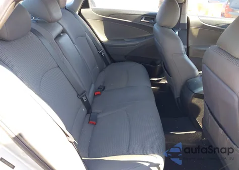 2013 Hyundai Sonata Se z USA, uszkodzony, nr VIN 5NPEC4AC1DH536428